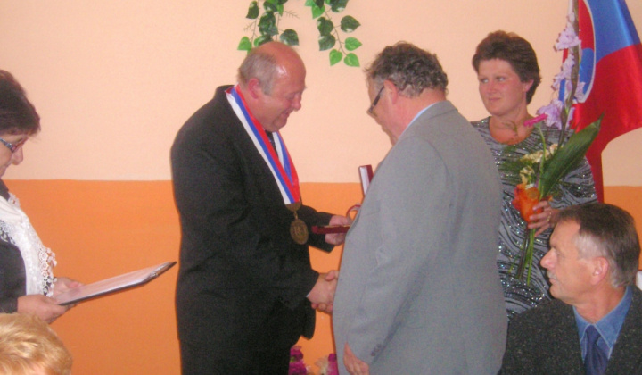 Posedenie z príležitosti k úcty k starším r. 2012