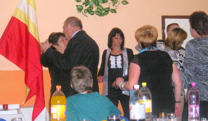 Posedenie z príležitosti k úcty k starším r. 2012