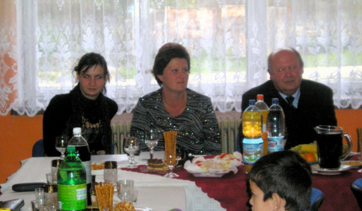 Posedenie z príležitosti k úcty k starším r. 2012