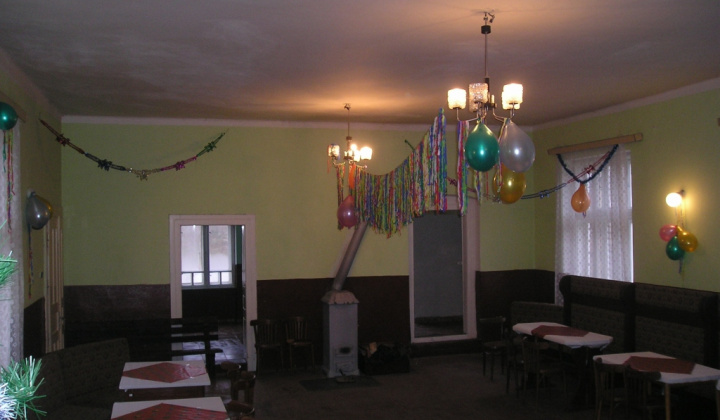 Posedenie pod jedličkou r.2011
