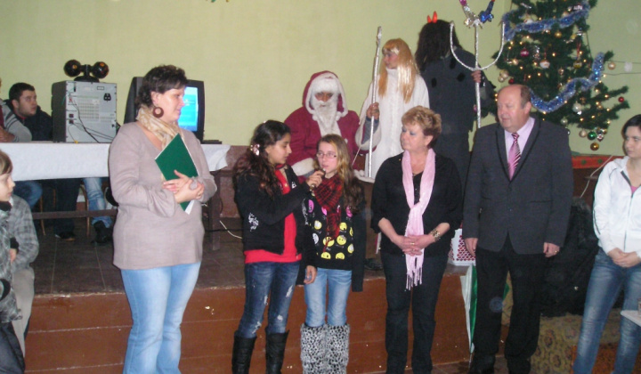 Posedenie pod jedličkou r.2011