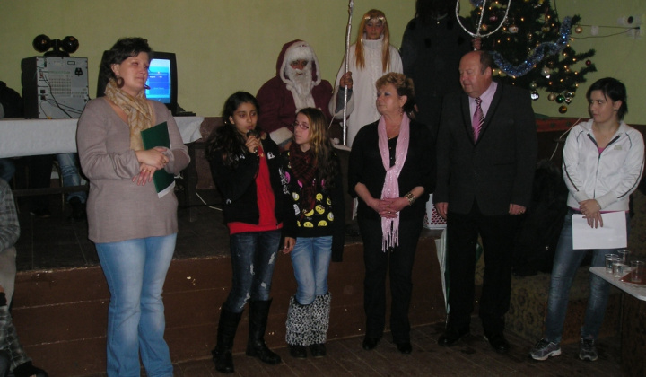 Posedenie pod jedličkou r.2011