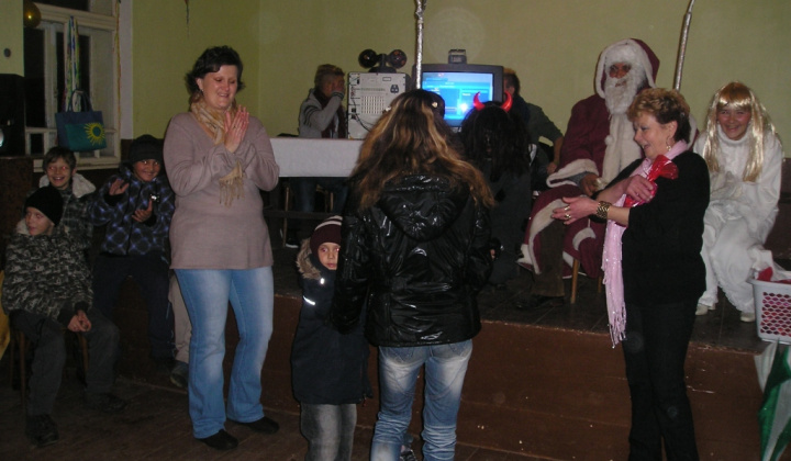 Posedenie pod jedličkou r.2011