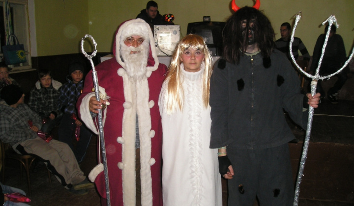 Posedenie pod jedličkou r.2011