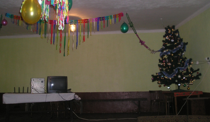 Posedenie pod jedličkou r.2011