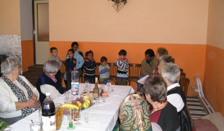 Posedenie z príležitosti úcty k starším r.2011